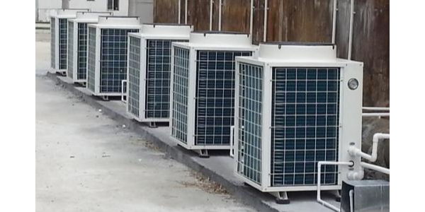 空气能热水器到底有多节能？对比一下你就知道了！