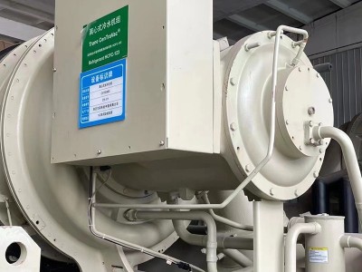 特灵离心式冷水机组