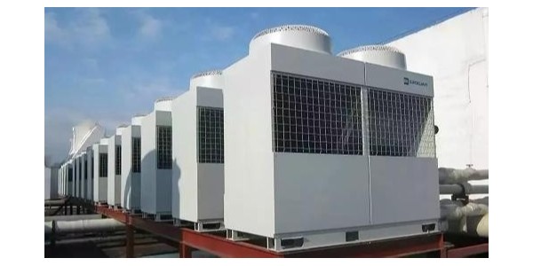 空气能是商场婴儿泳池最佳热源，安装应该这样做！