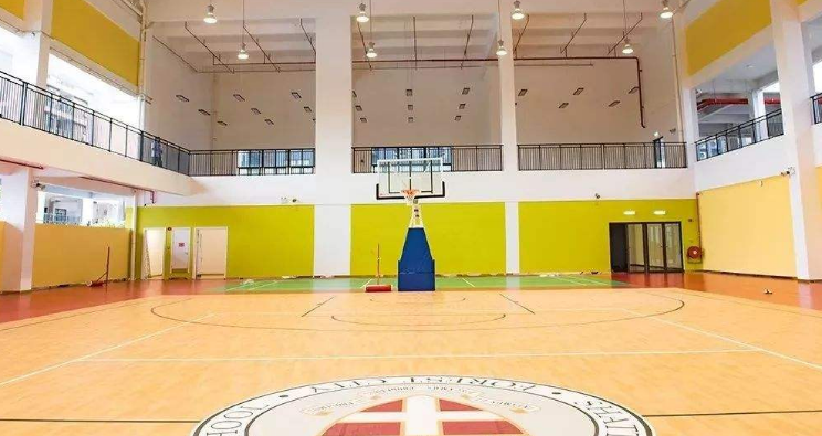 篮球场中央空调