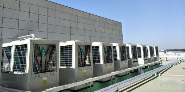 空气能热泵热水器