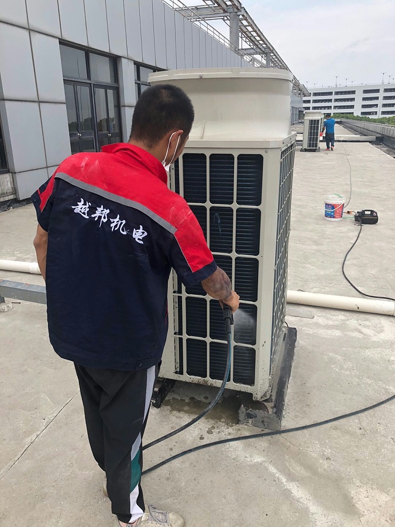 中央空调保养周期