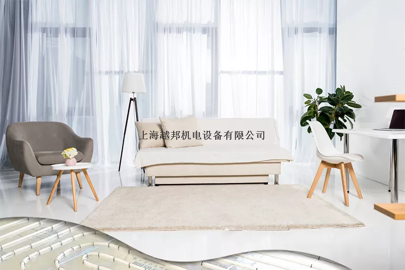 空气能热泵，末端选暖气片还是地暖？