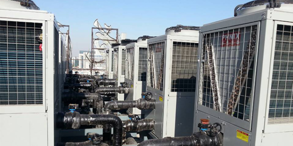 空气能热水器回水怎么安装水管？