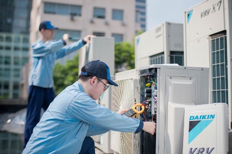 大金中央空调多长时间维护一次？