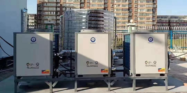 空气源热泵